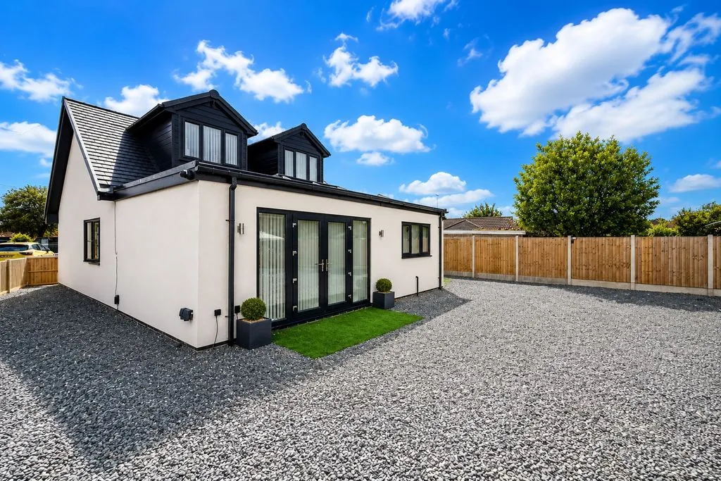 Darley Dale Crescent, Grantham, photo 19