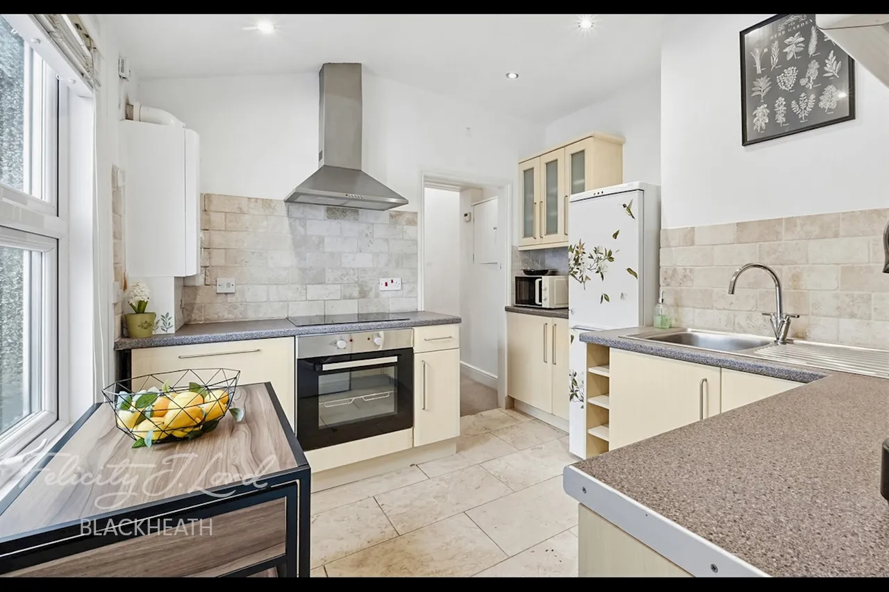 Benares Road, Plumstead, photo 5