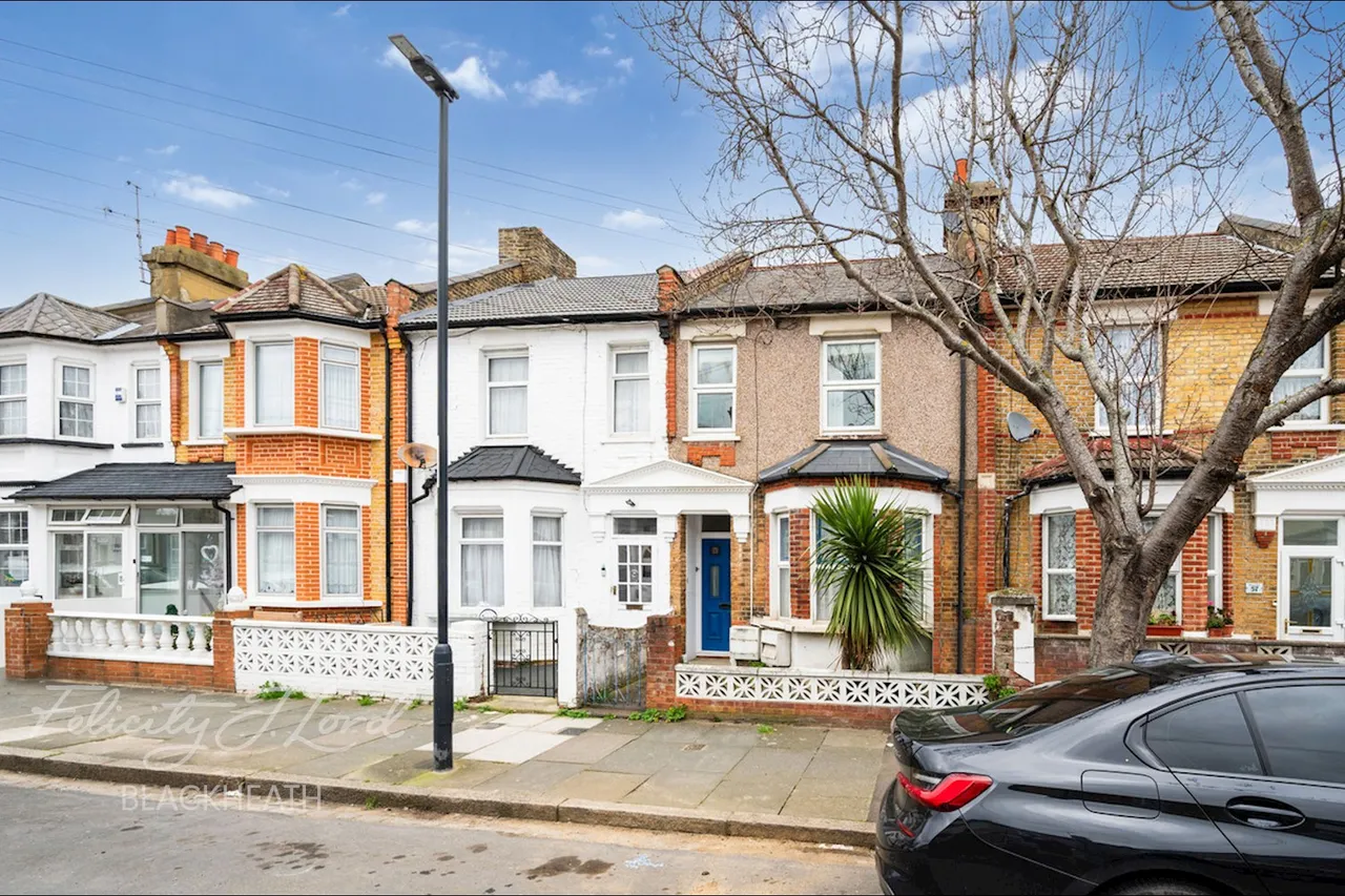 Benares Road, Plumstead, photo 11