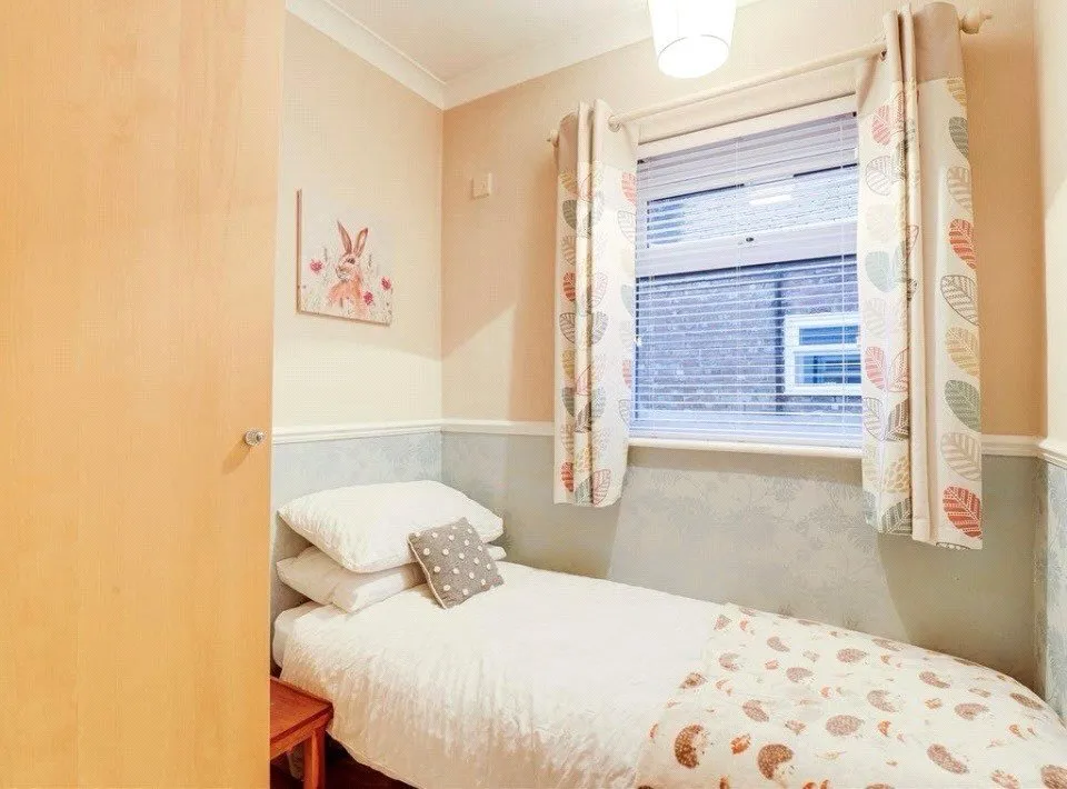 College Street, Long Eaton, NG10, photo 11