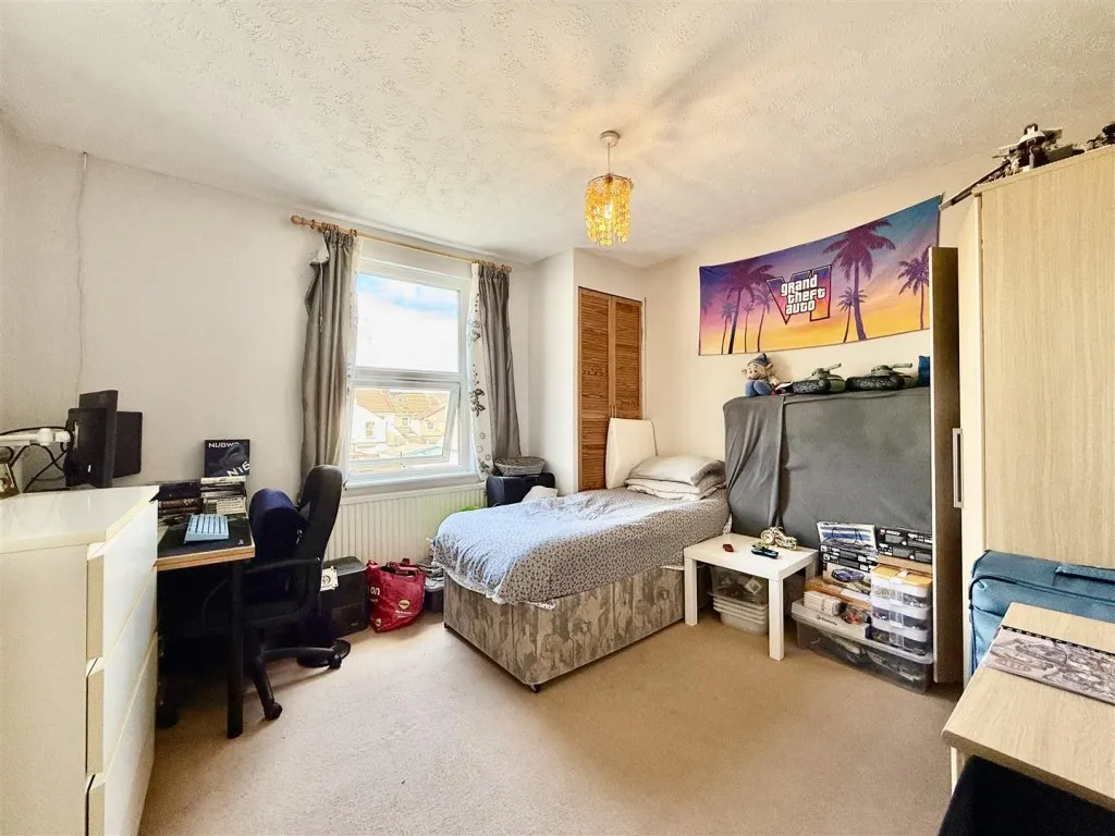 Percy Street, Swindon, photo 8