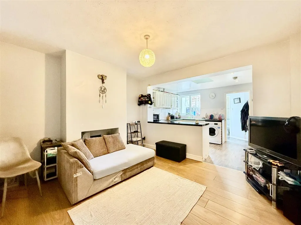 Percy Street, Swindon, photo 5