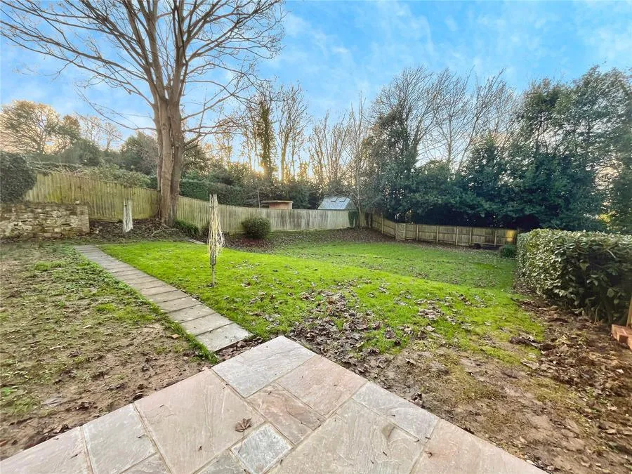 East Hill Road, Ryde, PO33, photo 8