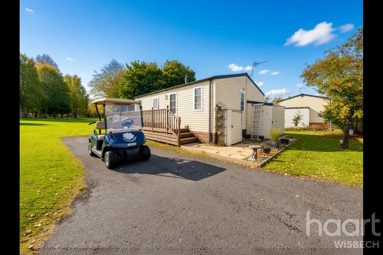2 bed park home for sale, Wentworth Drive, Tydd St Giles Country Club, PE13