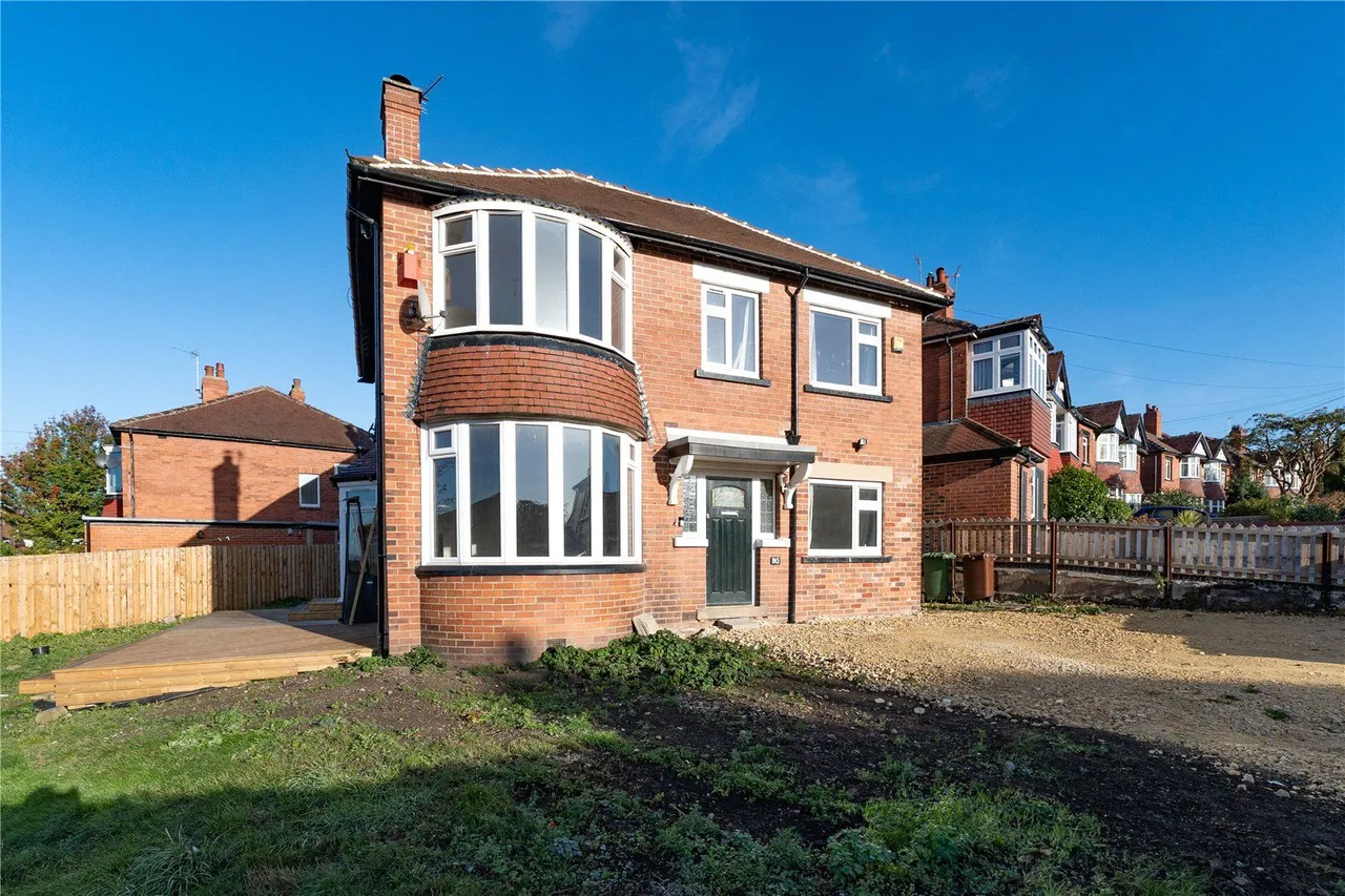 Barthorpe Crescent, Leeds, LS17, photo 18
