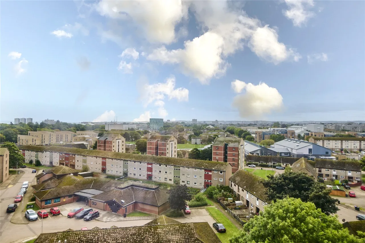Tillydrone Court, Aberdeen, AB24, photo 15
