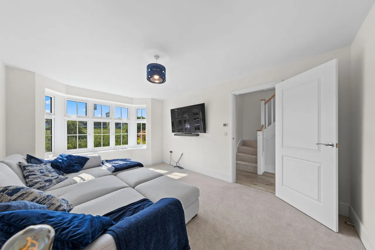 Haybedore Close, Daresbury, Warrington, WA4 6GP, photo 7