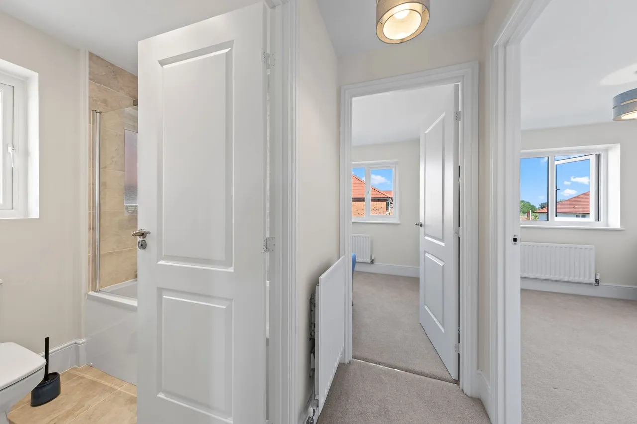 Haybedore Close, Daresbury, Warrington, WA4 6GP, photo 17