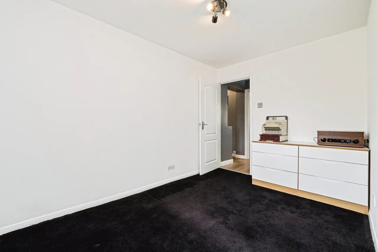 Sowrey Avenue, Rainham, Essex, RM13, photo 9