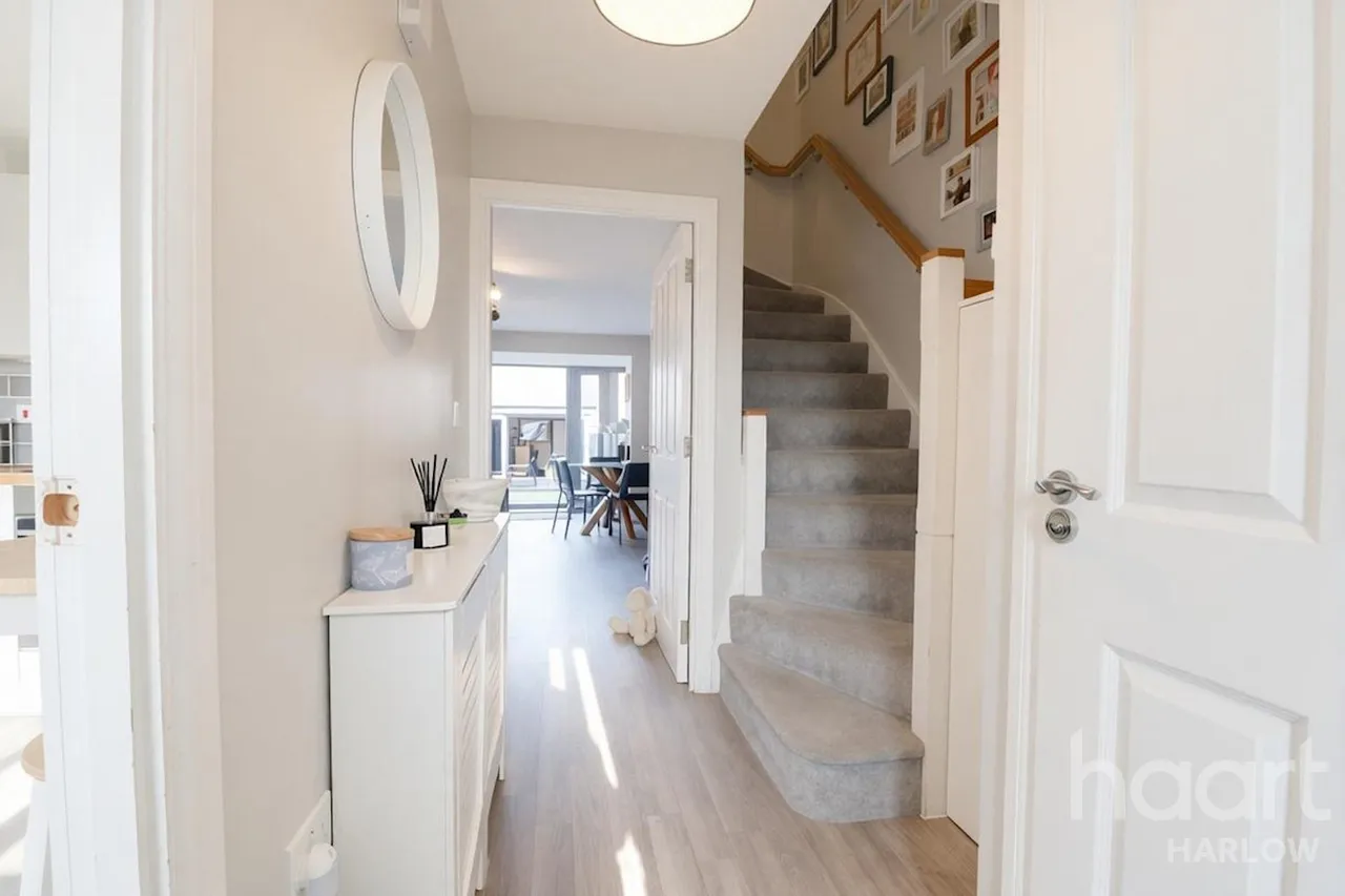 Wattle Road, Harlow, CM17, photo 5