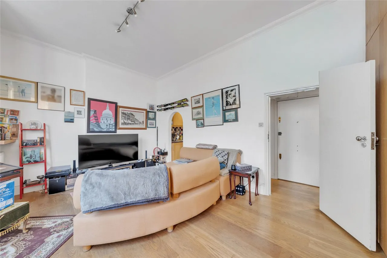 Sutherland Avenue, London, W9, photo 4