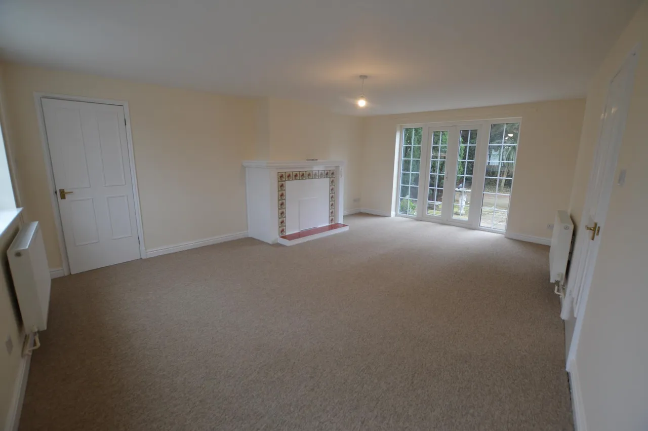 Woolsthorpe Lane, Muston, NG13, photo 12