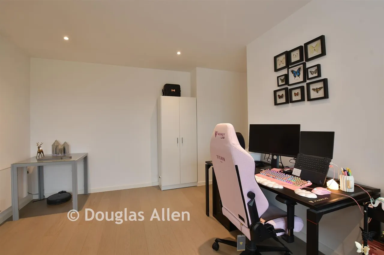 Hubert Road, Brentwood, CM14, photo 5