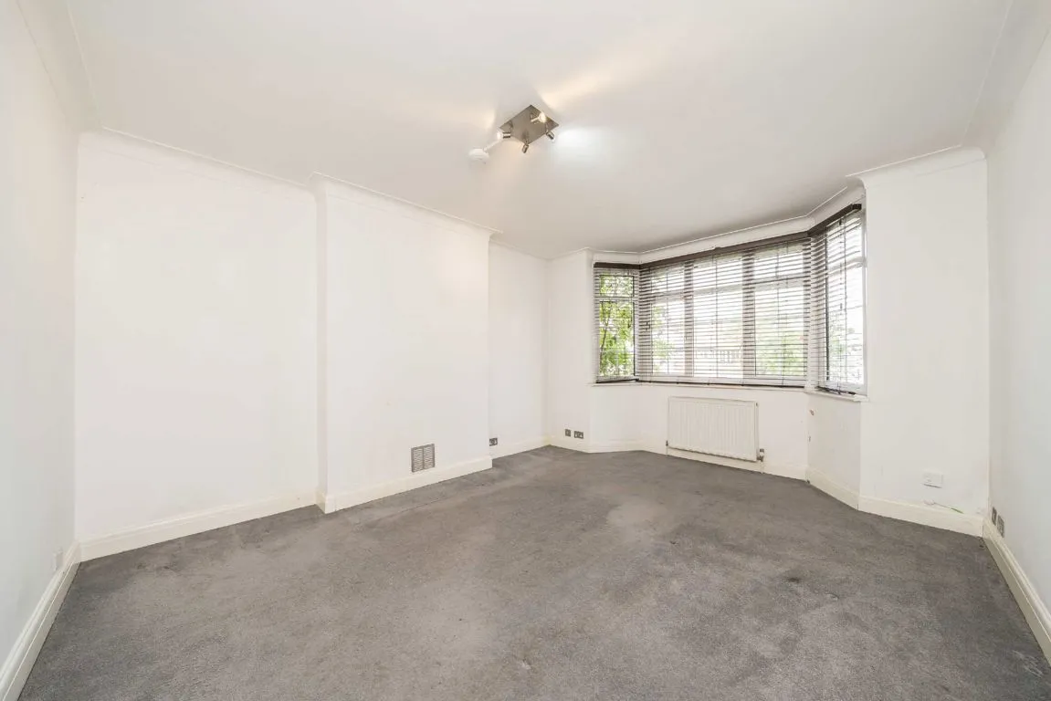 Gracefield Gardens, SW16, photo 2