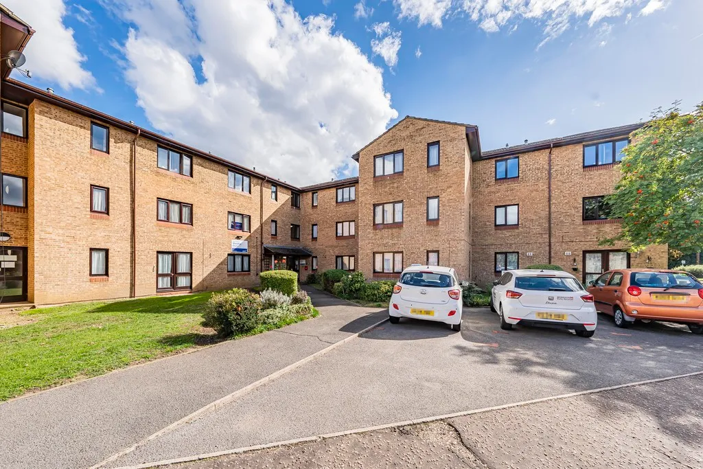 Woodlea Court, Verona Close, UB8, photo 10