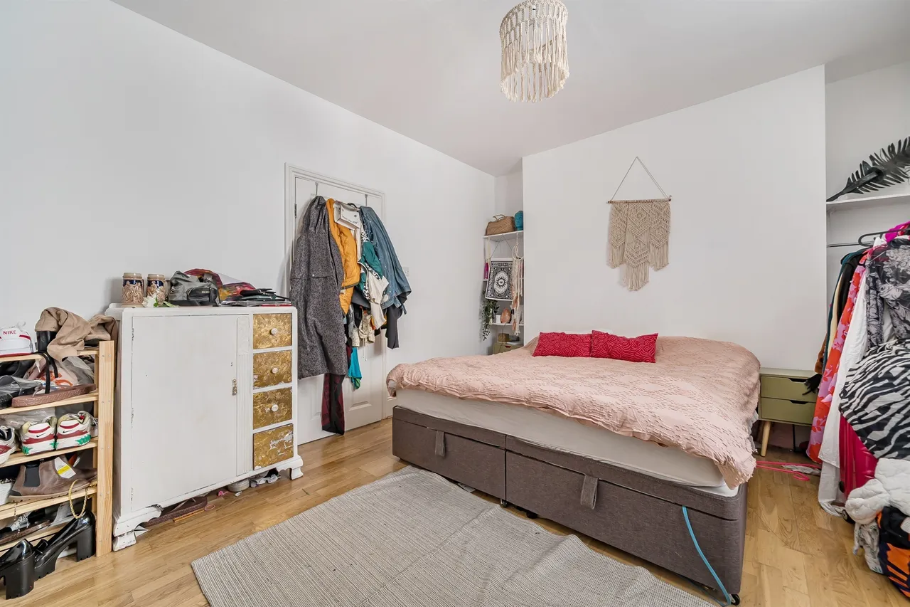 Royal Drive, London, N11, photo 5