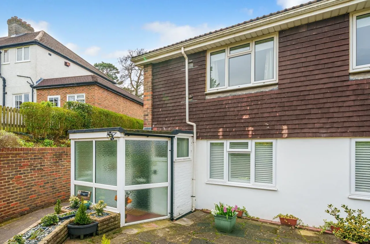 Castleton Close, Banstead, SM7, photo 19