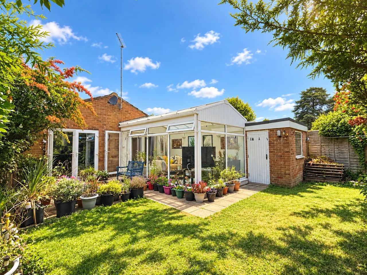 Azalea Close, St. Ives, BH24, photo 13