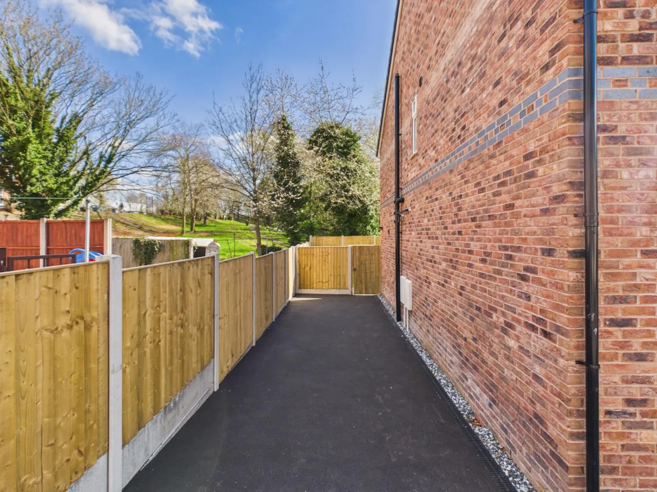 Walthall Street, Crewe, photo 19