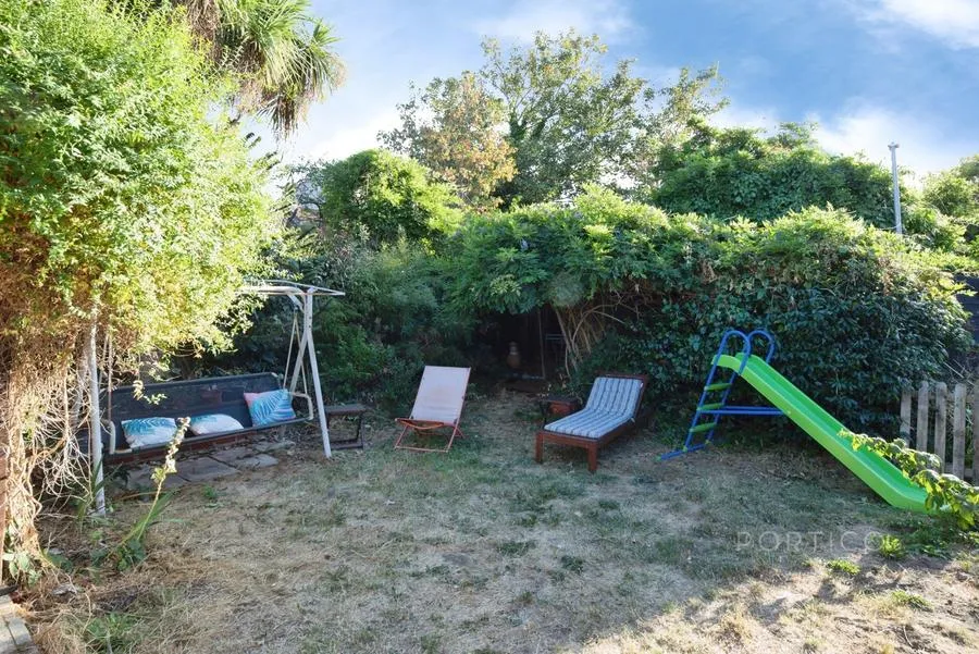 Lily Road, London, E17, photo 22