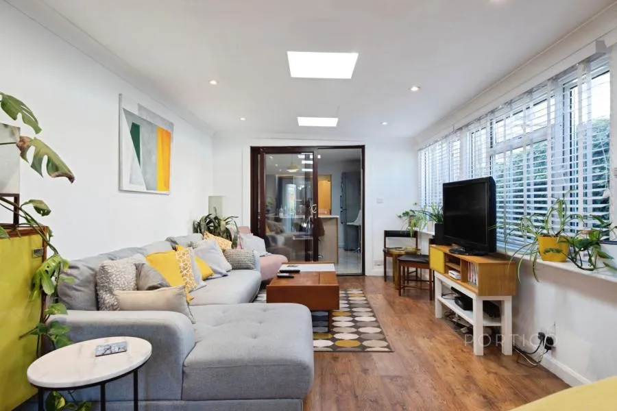 Lily Road, London, E17, photo 15