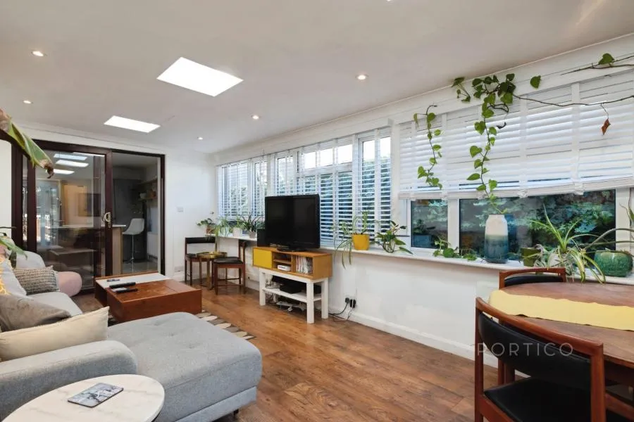 Lily Road, London, E17, photo 14