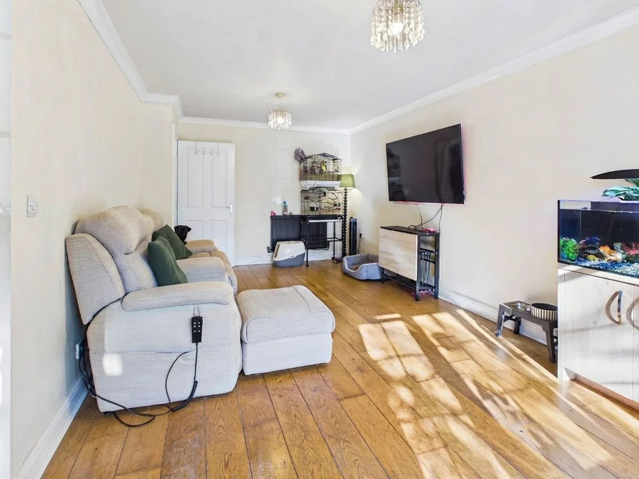 Hawthorn Way, Lindford, GU35, photo 3