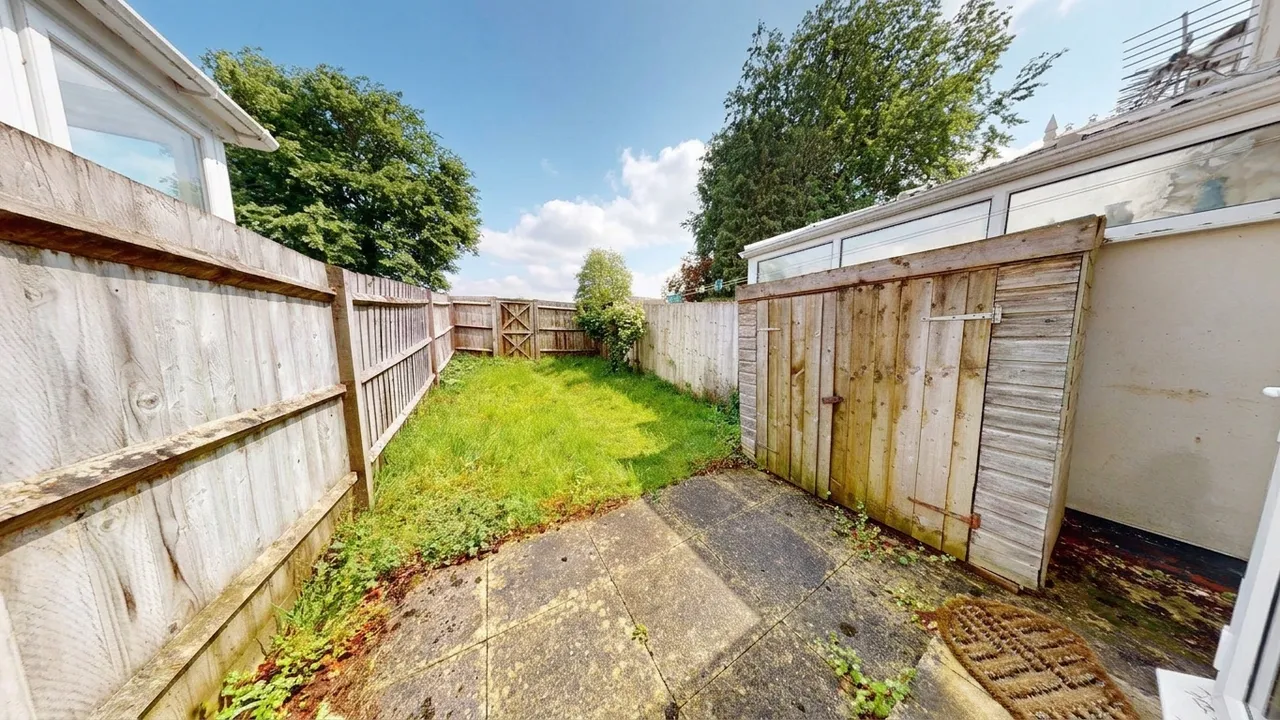 Swan Court, Witney, OX28, photo 5