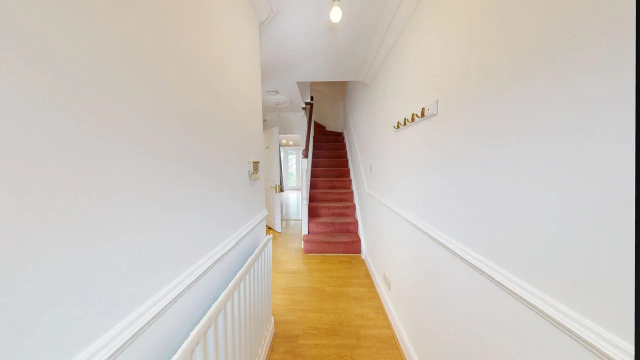 Swan Court, Witney, OX28, photo 7