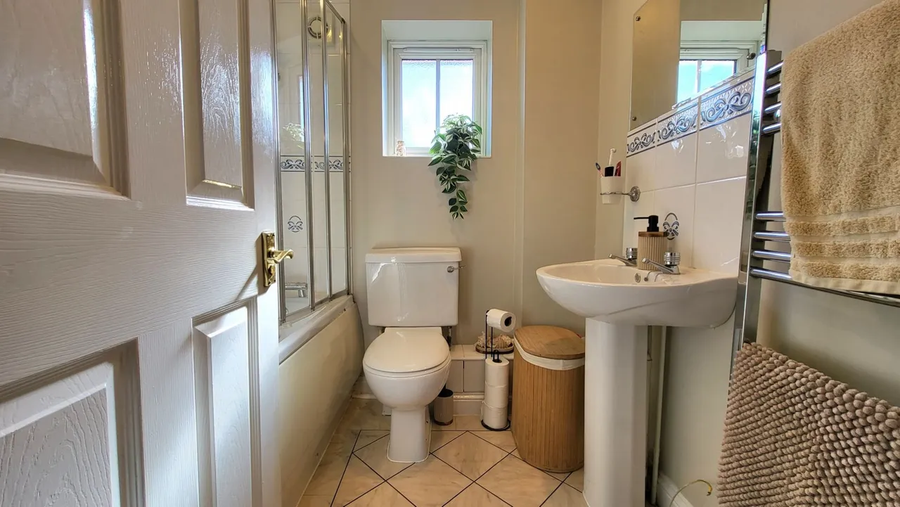 Balintore Rise, Orton Southgate, Peterborough, PE2, photo 16
