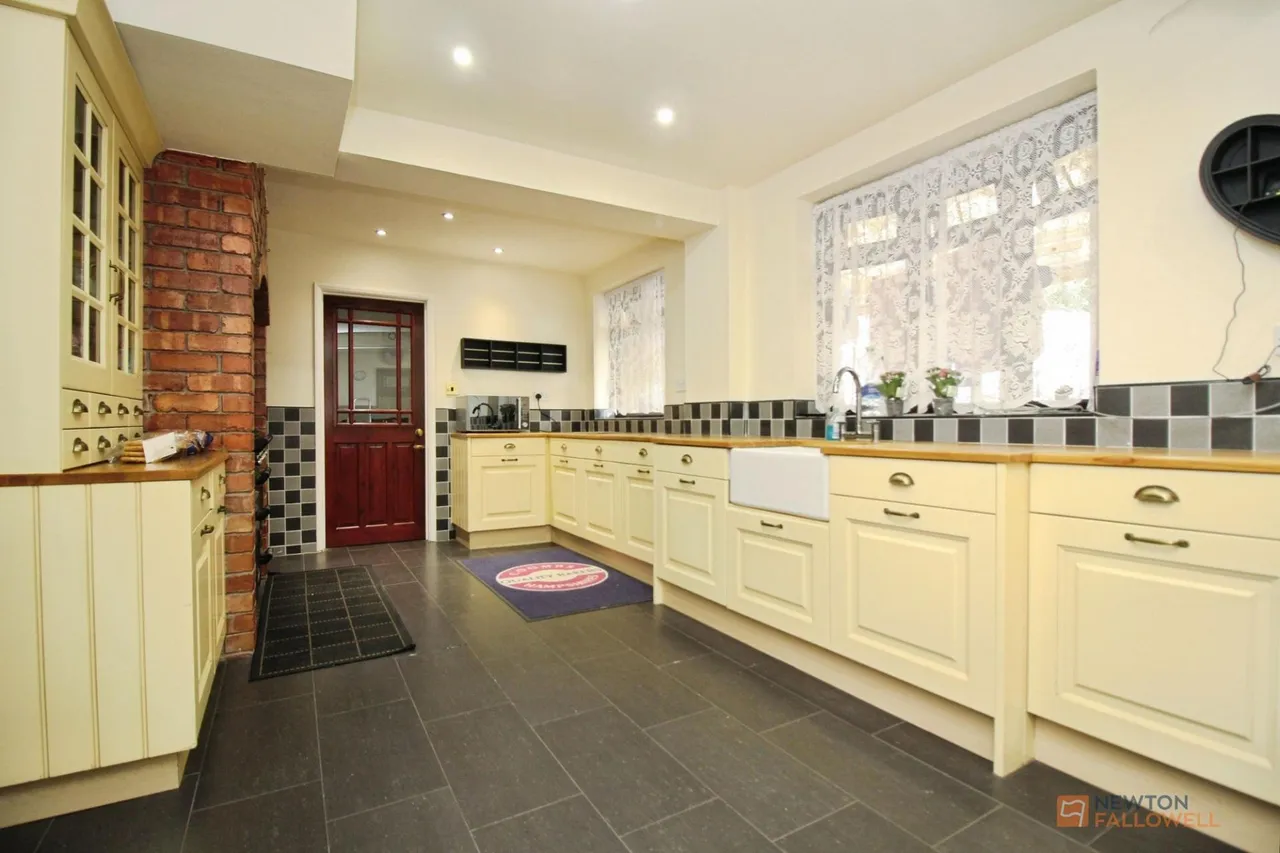 Columbine Close, Leicester, LE3, photo 4