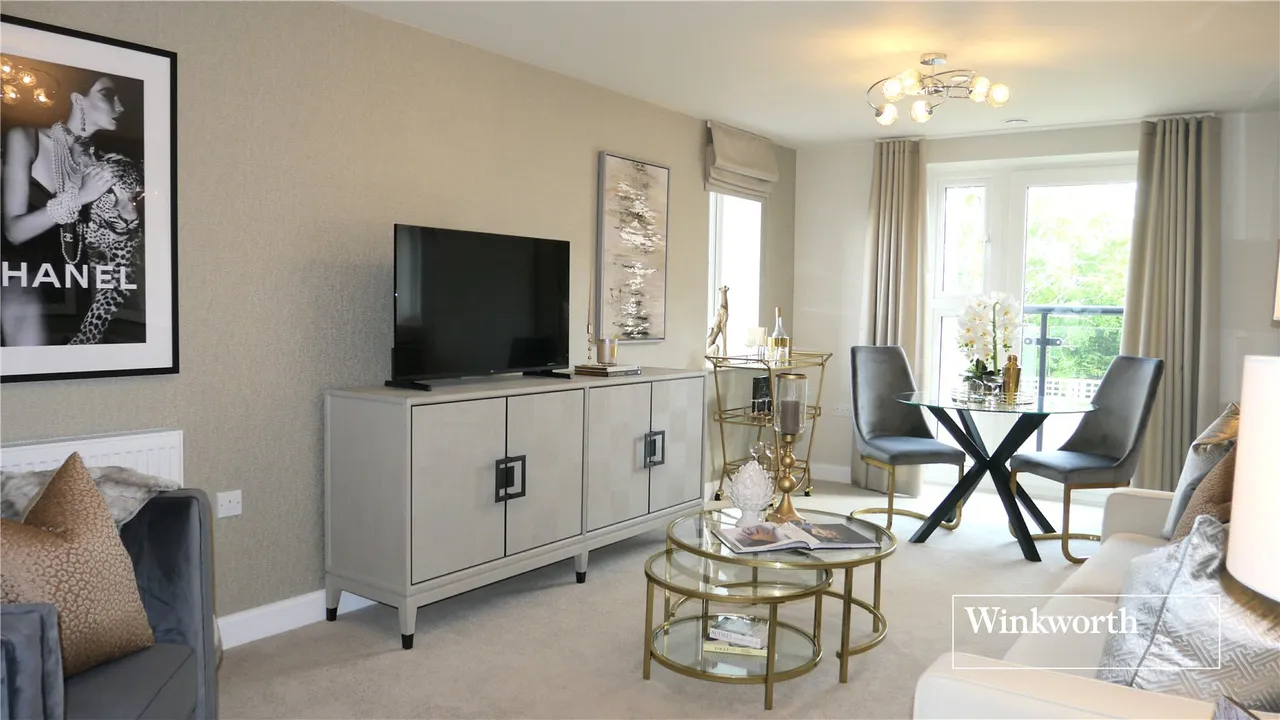 Westpole Avenue, Oakwood, EN4, photo 3