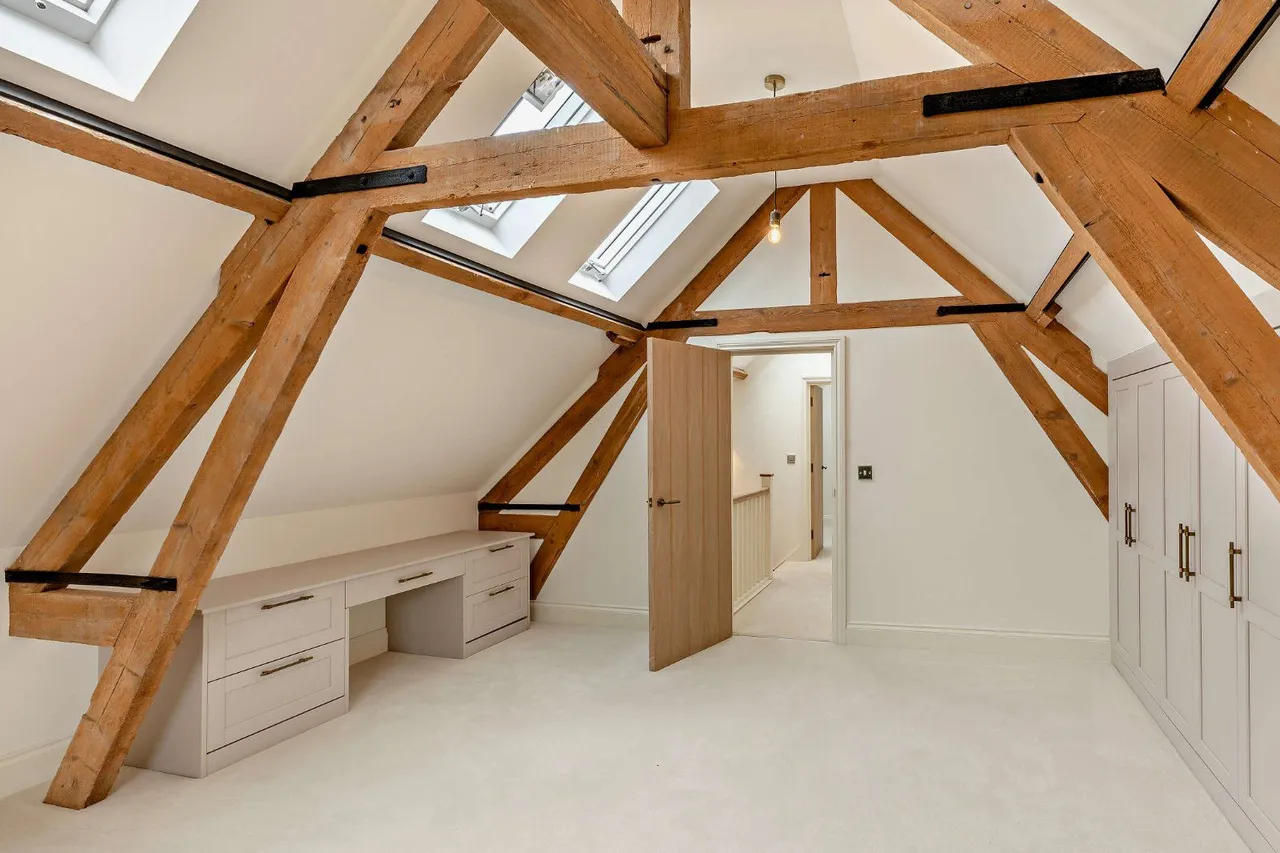 The Granary, Greete, SY8, photo 21