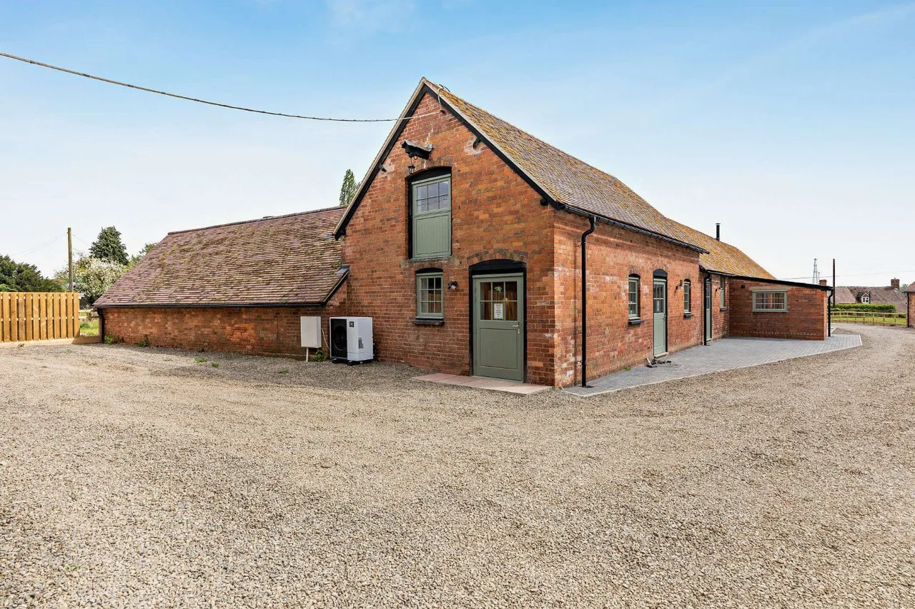 The Granary, Greete, SY8, photo 5