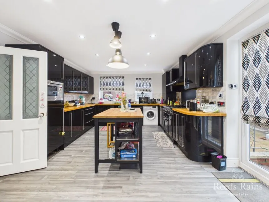 4 bed house for sale, Kintyre Drive, Thornaby, TS17