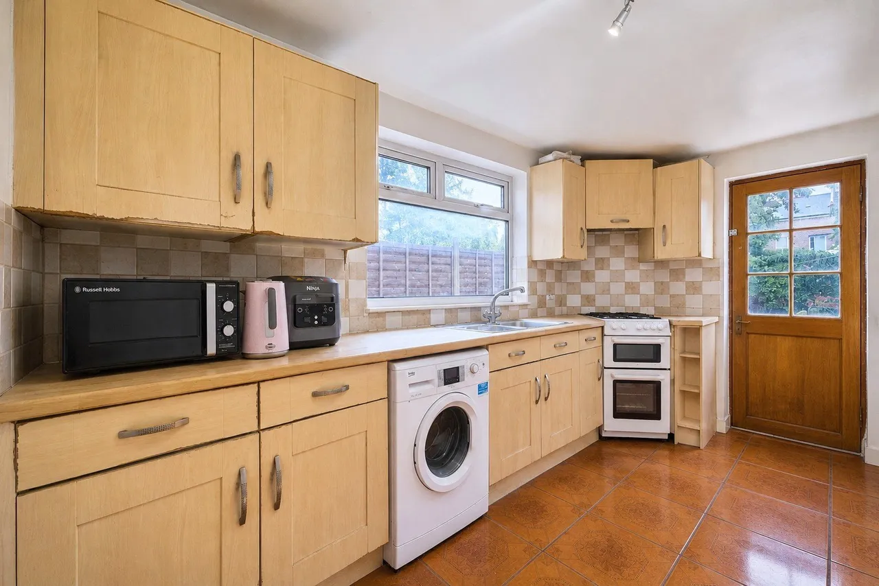 Hayday Road, London, E16, photo 5
