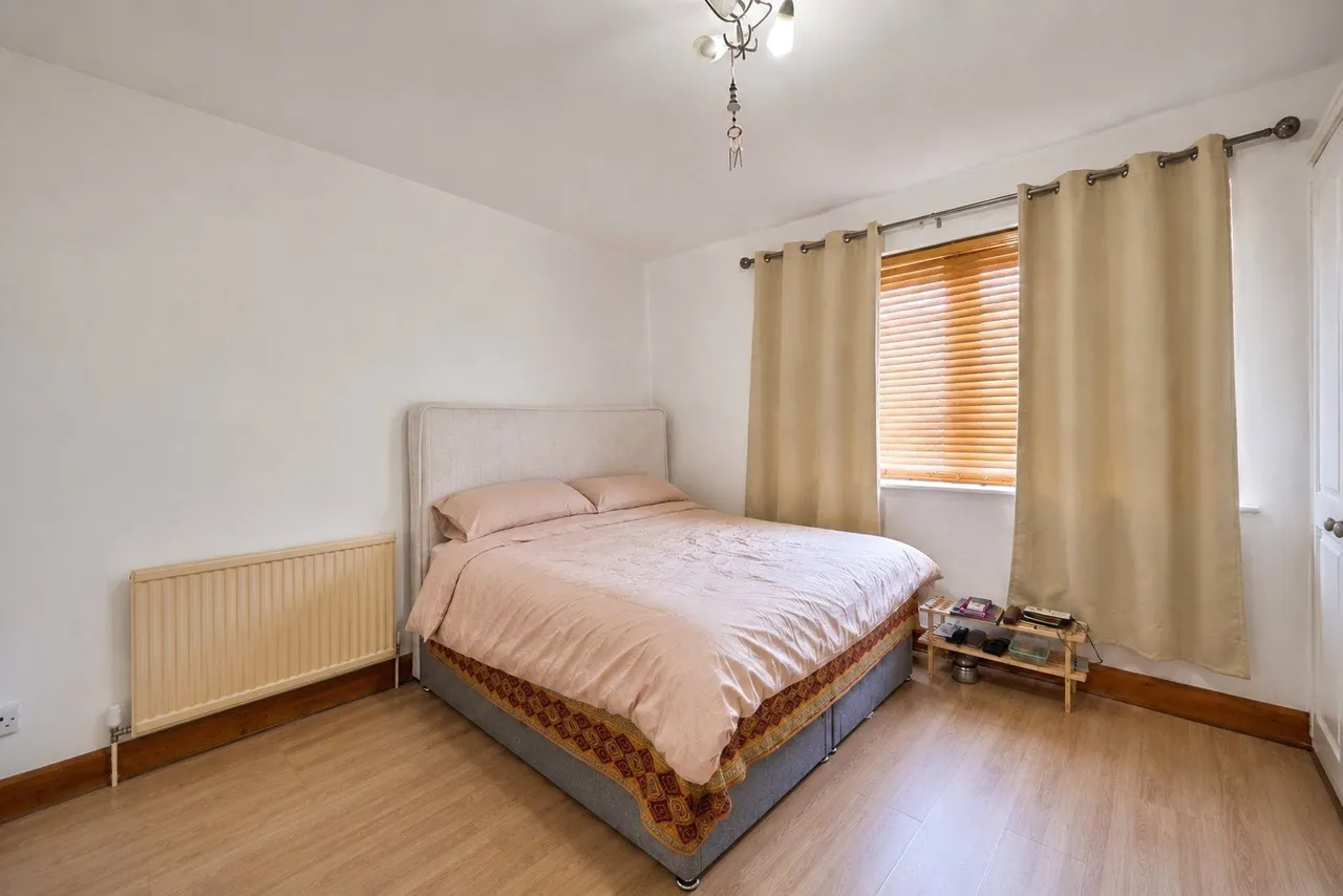 Hayday Road, London, E16, photo 7