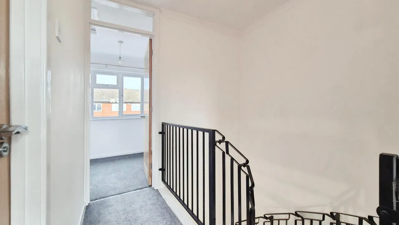Conway Close, Dunstable, LU5, photo 6