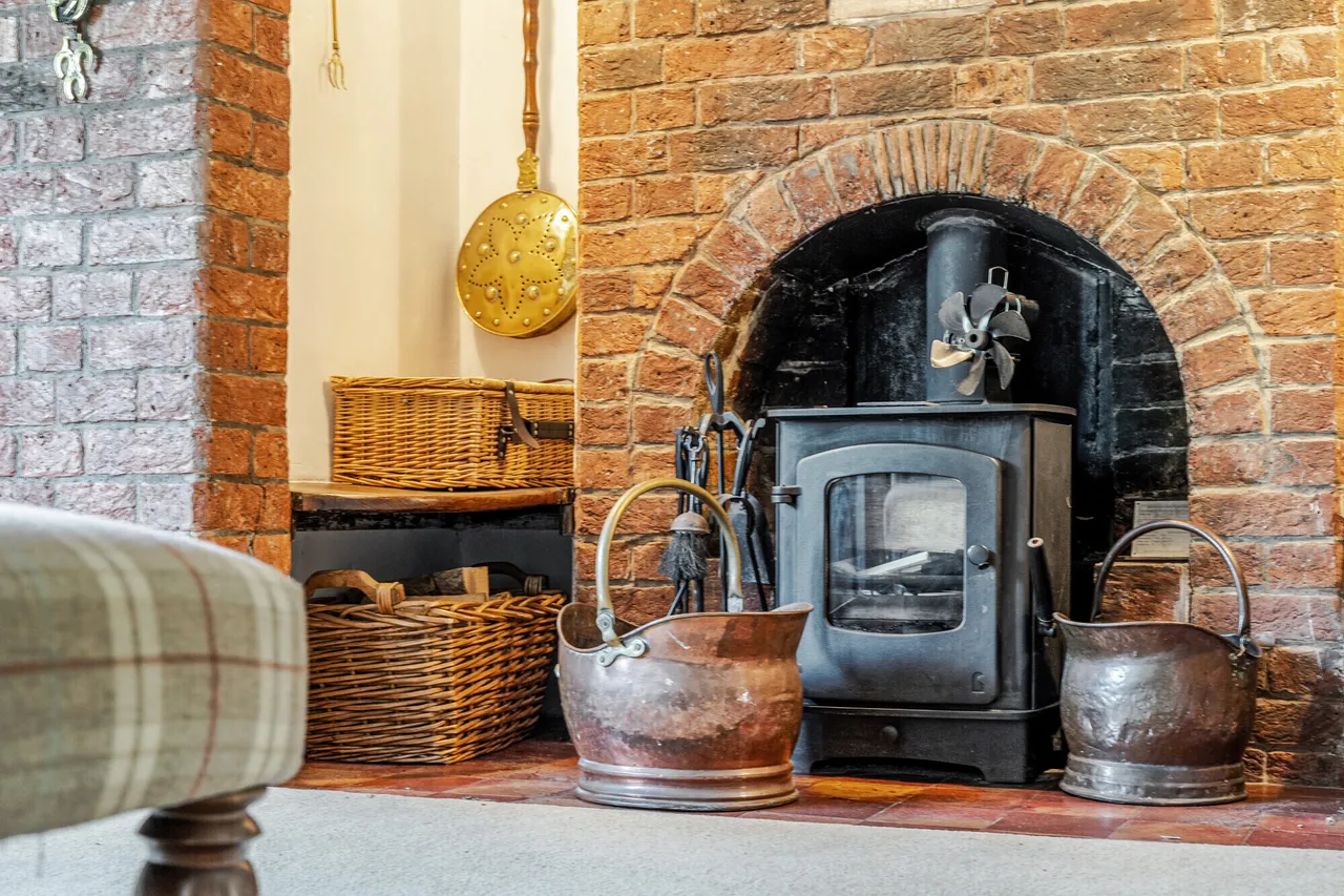 The Street, Ewhurst, GU6, photo 8