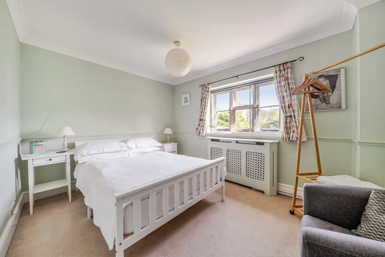 The Street, Ewhurst, GU6, photo 9