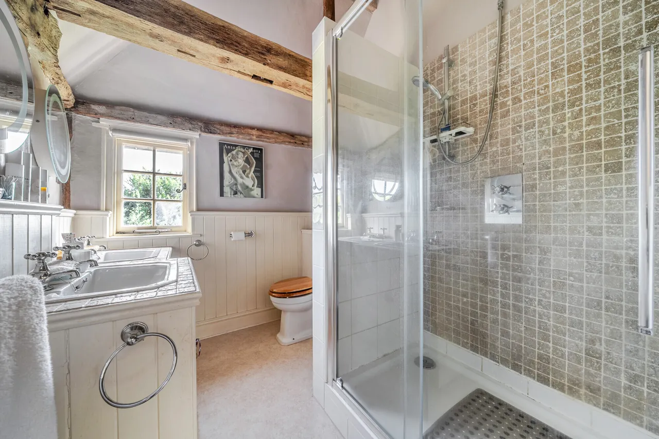The Street, Ewhurst, GU6, photo 11