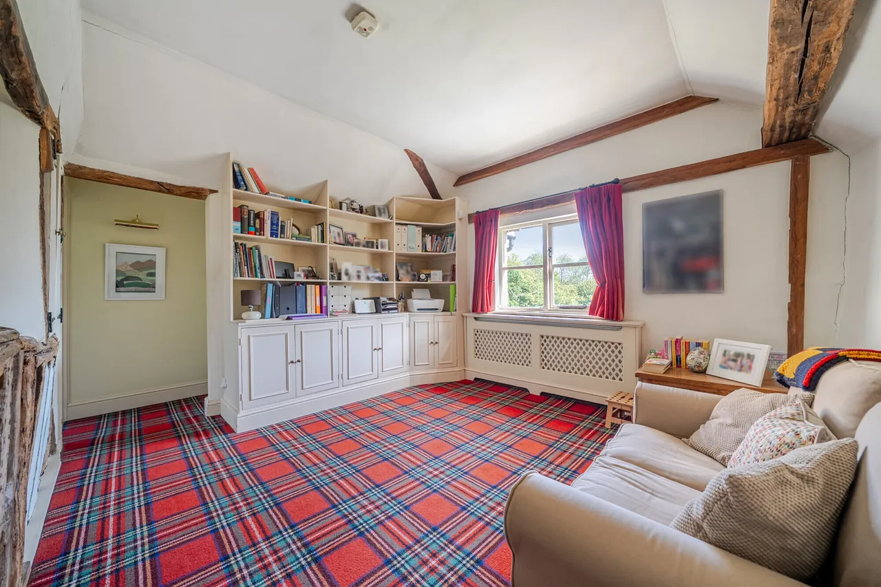 The Street, Ewhurst, GU6, photo 13