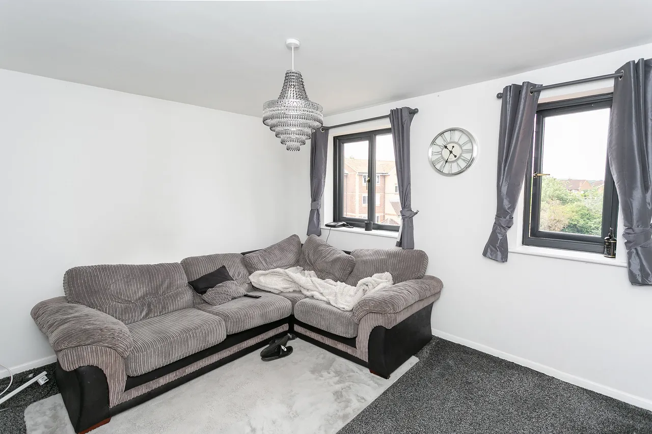 Watford, WD18, photo 8