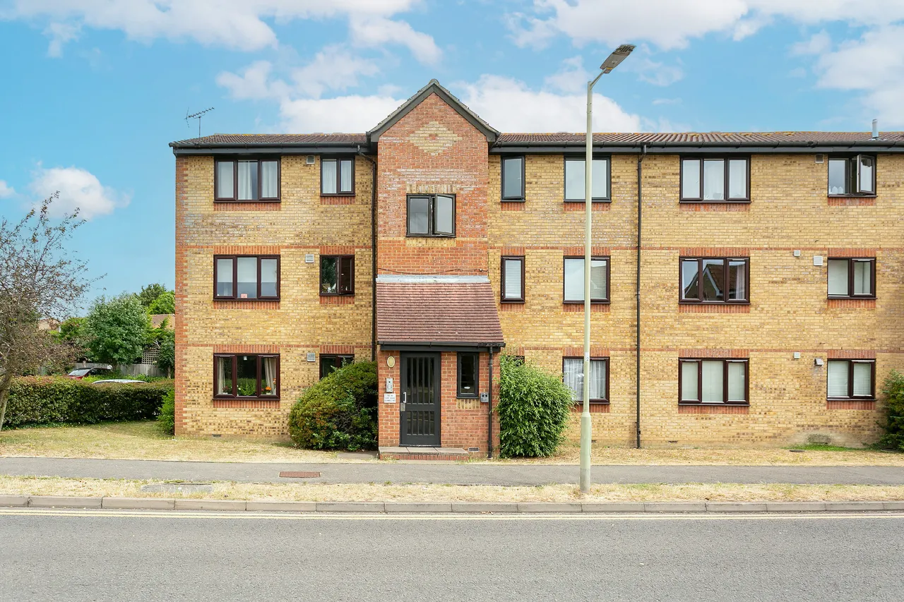 1 bed flat to rent, Watford, WD18