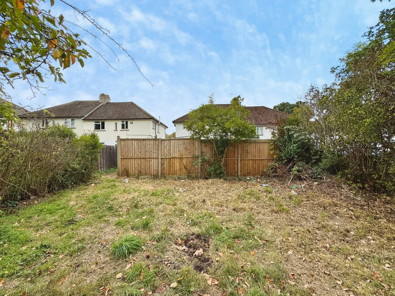 Westmere Drive, London, NW7, photo 8