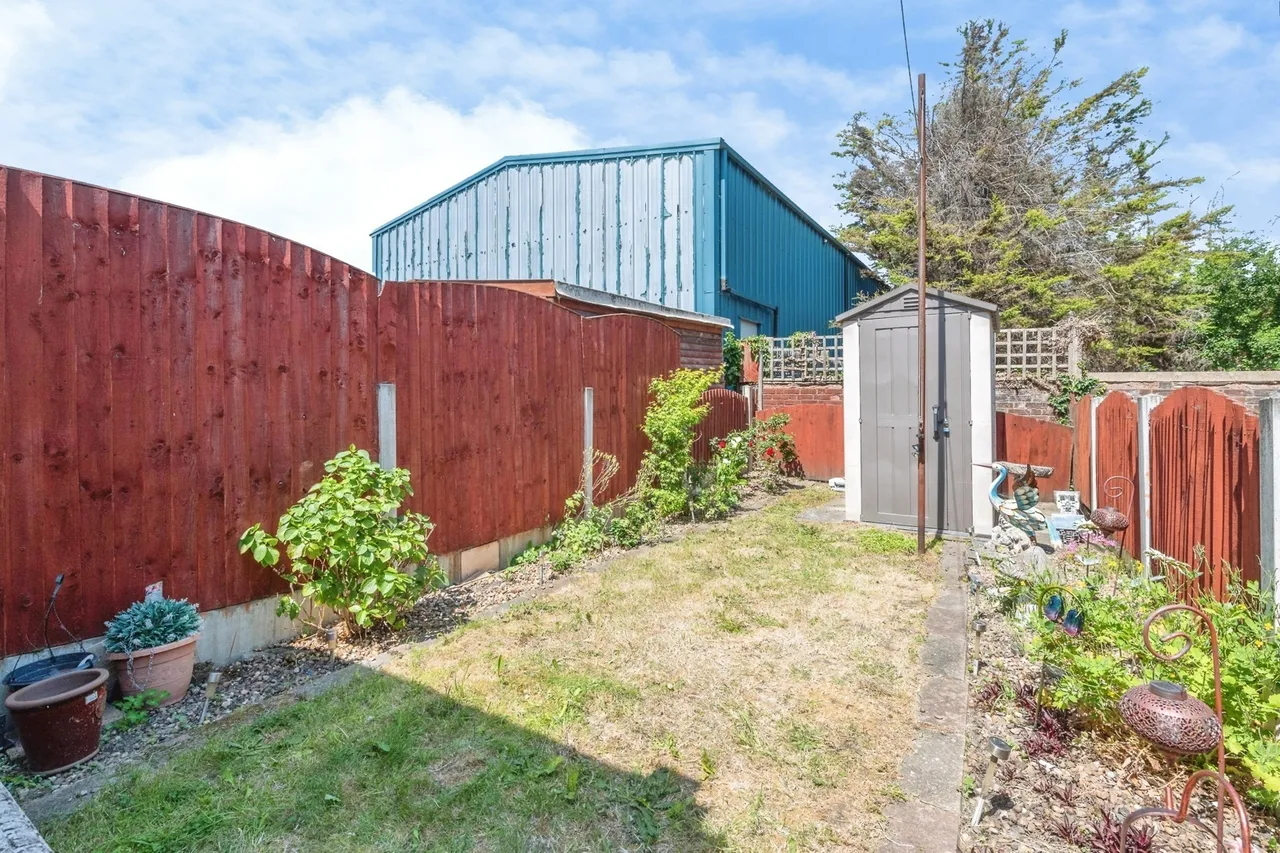 Dock Road, Grays, Essex, RM17, photo 4