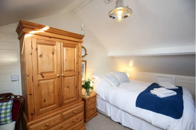 Esk Terrace, Whitby, YO21, photo 26