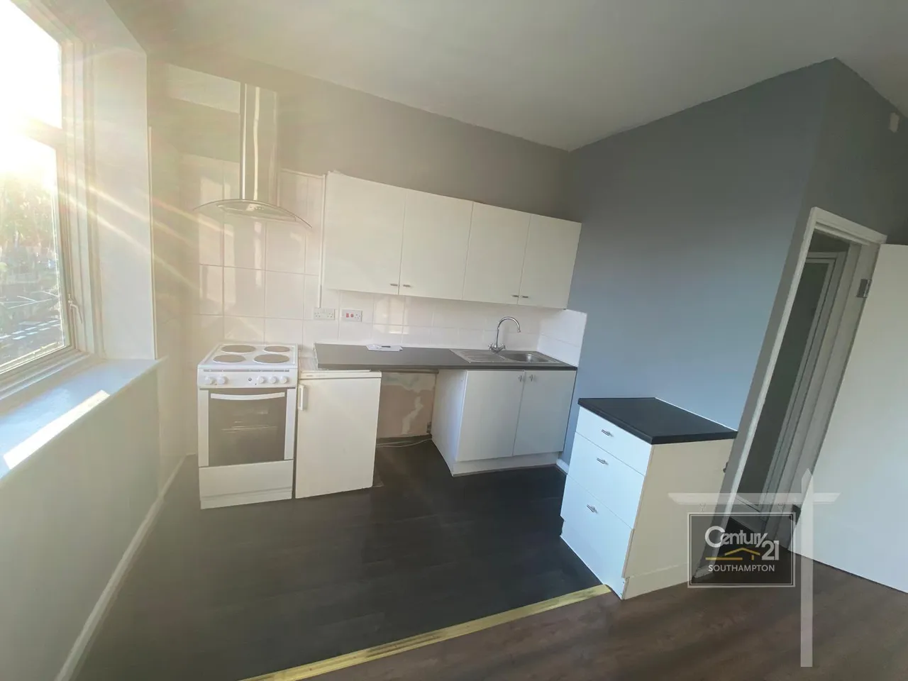 Shirley Road, Southampton, SO15, photo 2