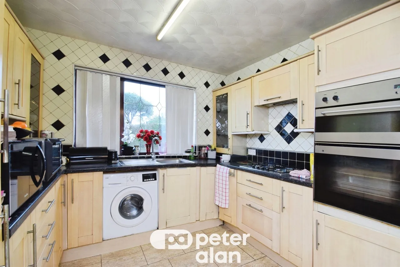 Cheriton Crescent, Swansea, SA5, photo 9