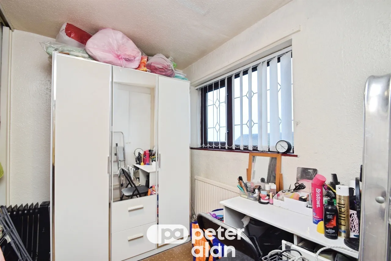 Cheriton Crescent, Swansea, SA5, photo 14